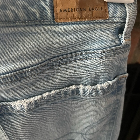 American Eagle super high rise denim straight leg jeans with released hem - Picture 5 of 7